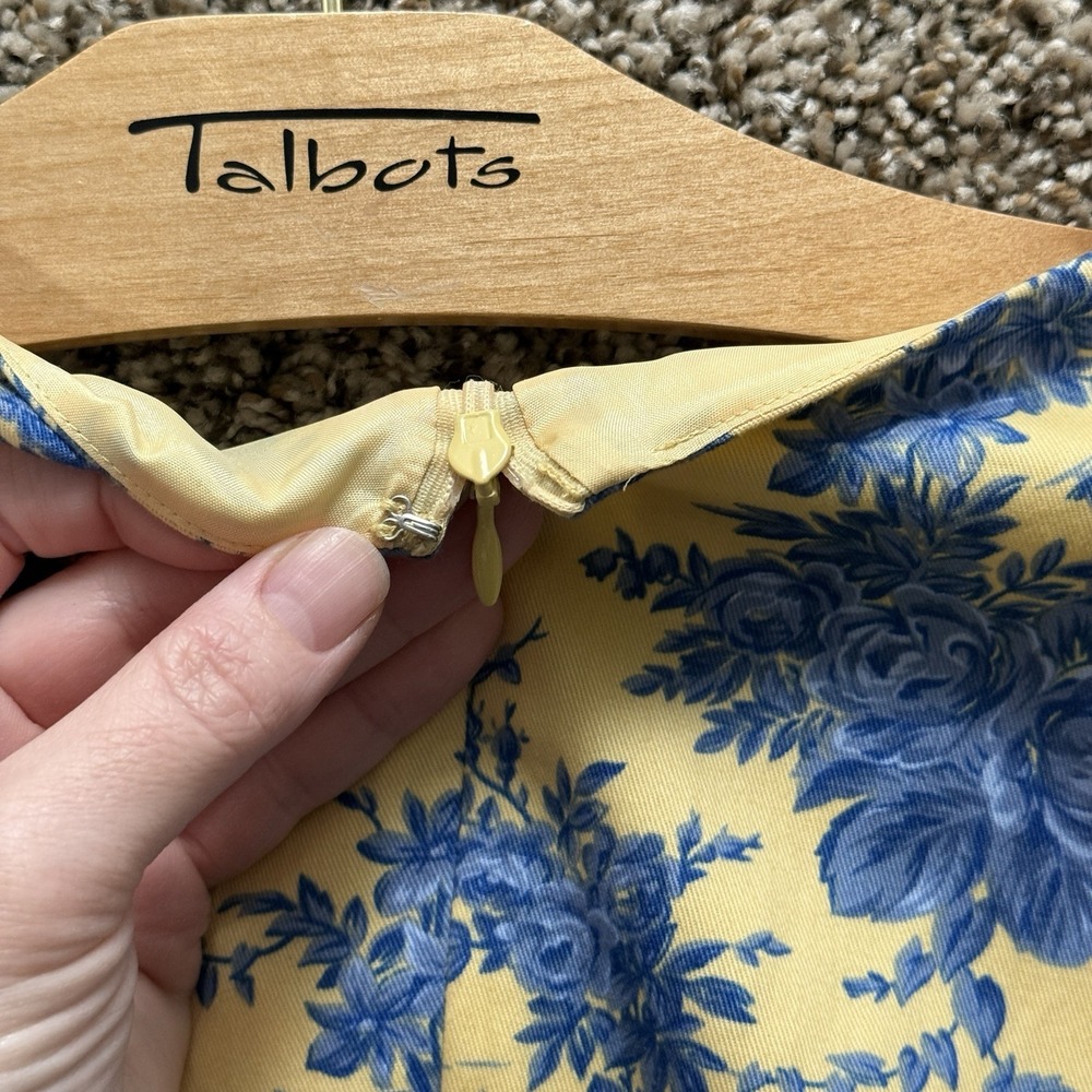 Talbots Petites Size 2 Yellow Blue Toile‎ Print Shift Dress Cotton V-Neck Floral - Picture 10 of 12
